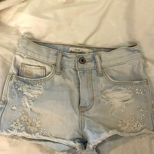 Little girls size 8 shorts